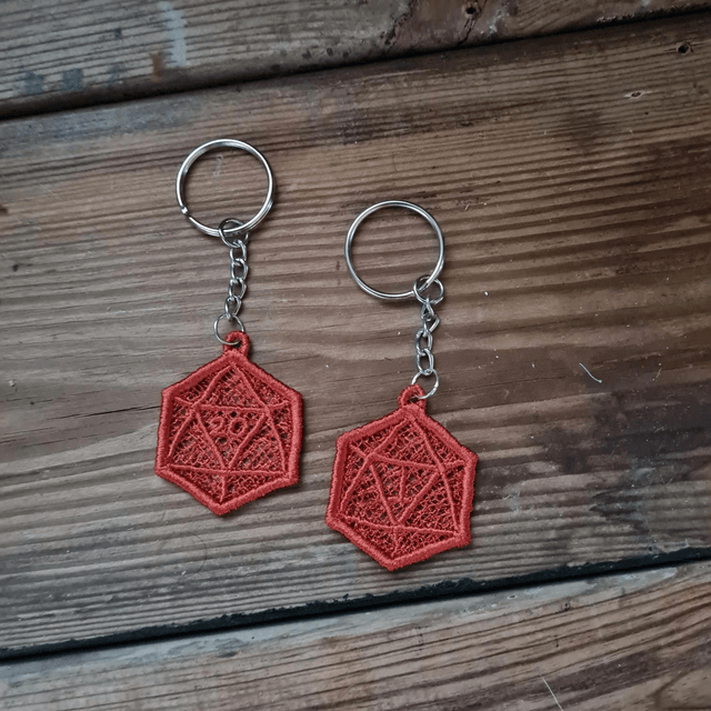 D20 keychain