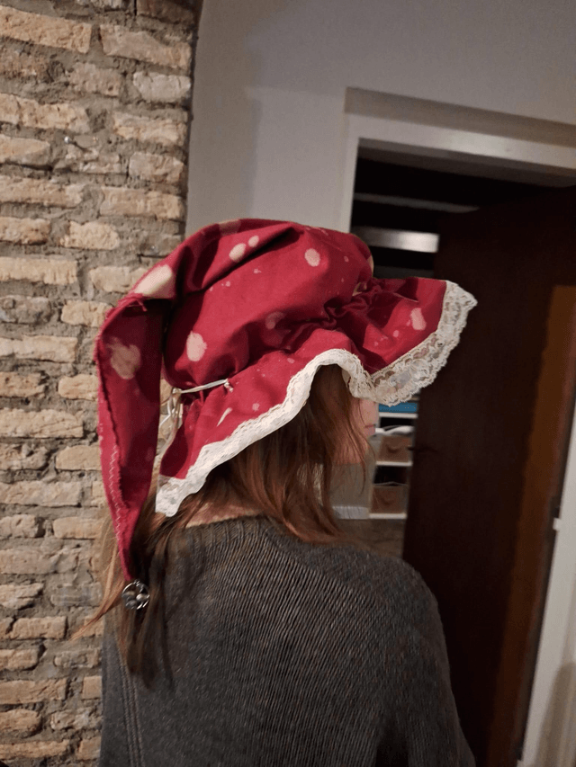 Red Cap Mycelia